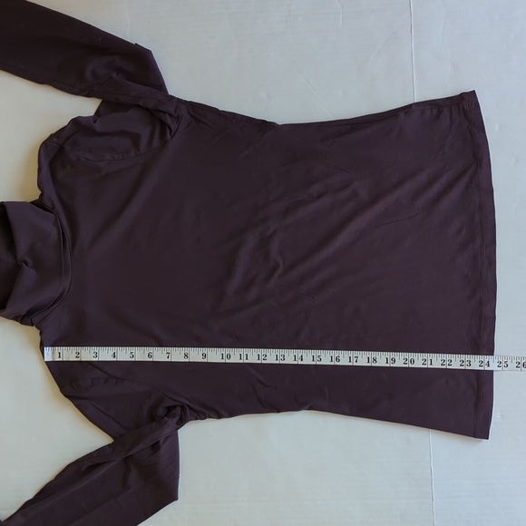 Lands' End Lightweight Long Sleeve Turtleneck Top MEDIUM 10-12 Purple Plum - Picture 11 of 12